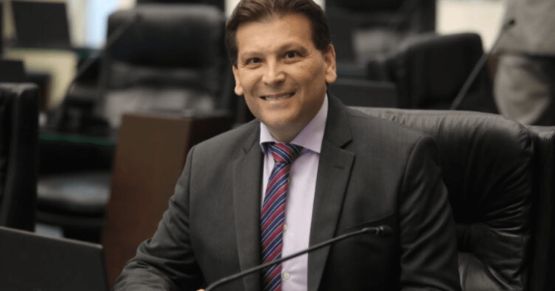 Projeto de Deputado Paulo Gomes sobre transparência da gorjeta opcional é aprovado