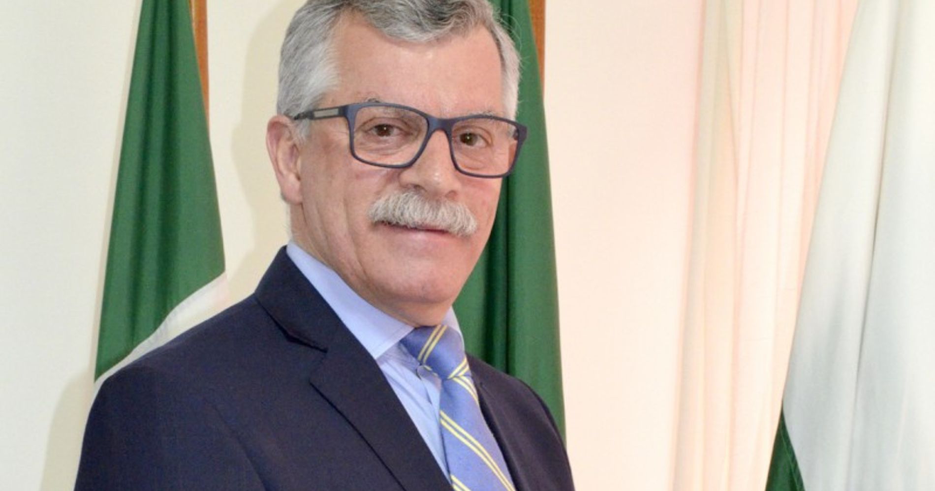 Dr Kosmos comenta sobre a questão política de Palmas e seus últimos episódios