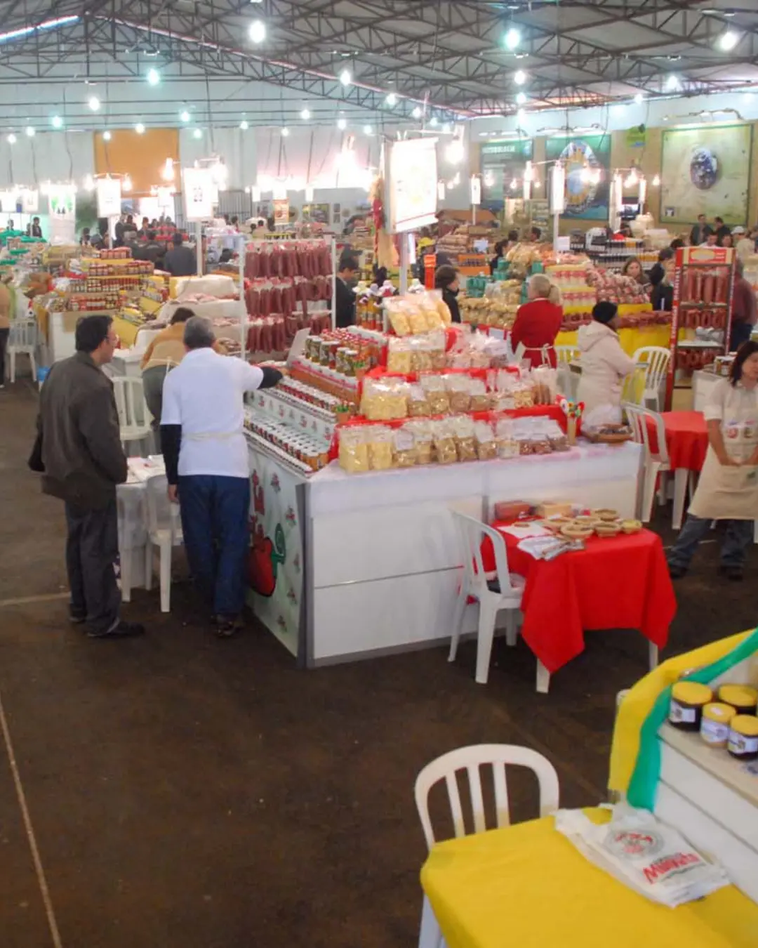 Feira Sabores do Paraná retorna após 10 anos com produtos de 66 agroindústrias locais