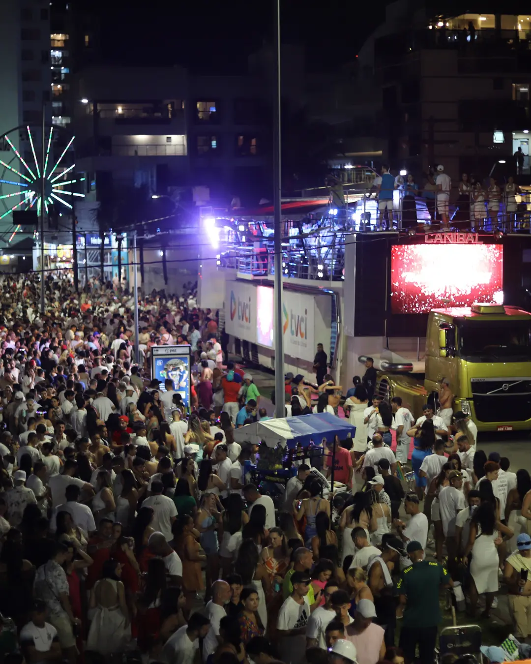 Festa de Réveillon no Litoral do Paraná atrai 1,1 milhão de pessoas em 2024