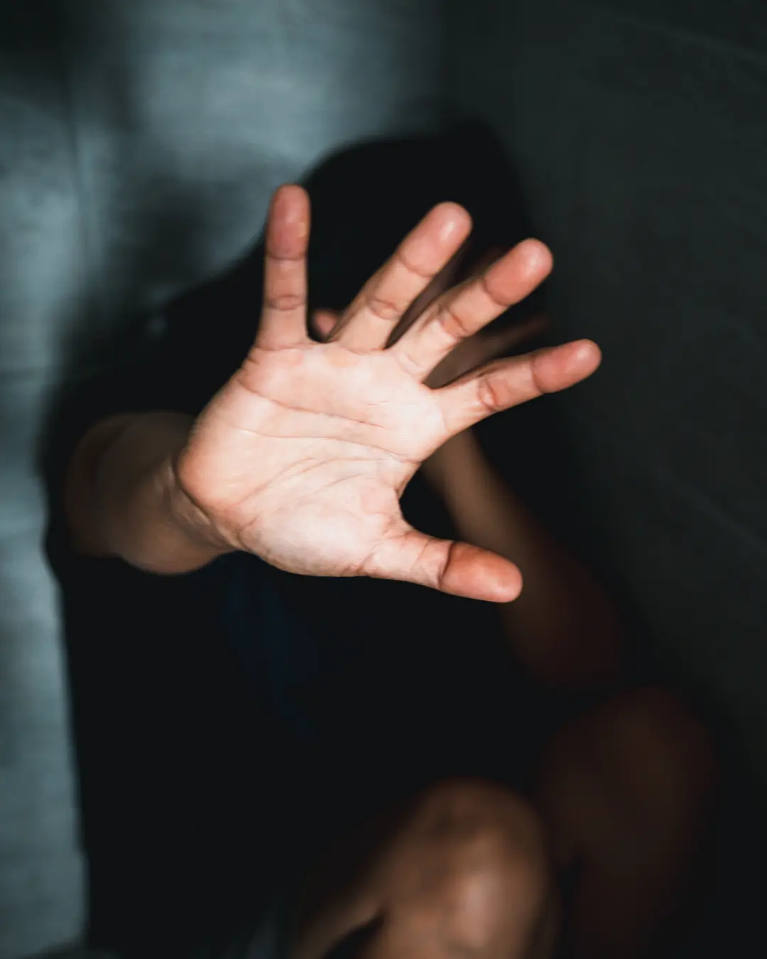 Câmara aprova punição para agressor que se aproxime da vítima mesmo com consentimento Câmara aprova punição para agressor que se aproxime da vítima mesmo com consentimento